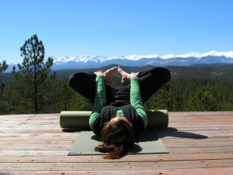 Bound-Angle-Pose-on-Foam-Roller.jpg