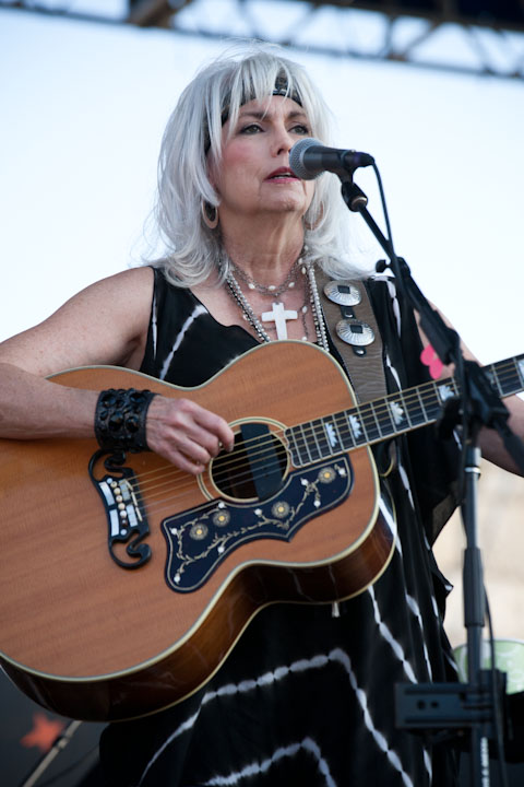 Emmy Lou Harris Without Photoshop Emmy Lou Harris Without Photoshop