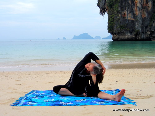 Yin Yoga's Lateral Half Dragonfly